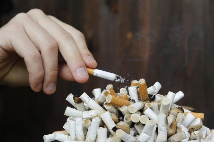 Smoking: a Polluting Habit